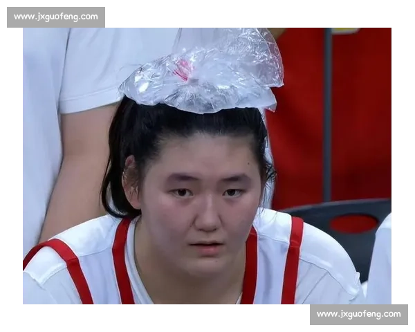 中国女篮大胜波黑!18 岁内线新星张子宇攻防统治力引爆全场 中国女篮大胜波黑!18 岁内线新星张子宇攻防统治力引爆全场