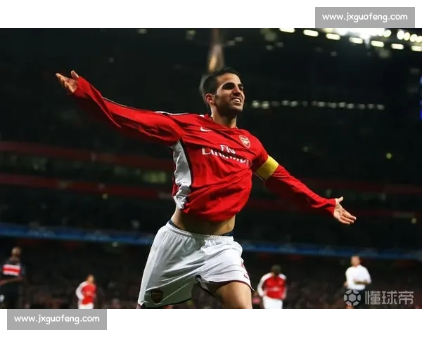 科莫亿元引援剑指欧战!法布雷加斯誓师冲击欧冠 科莫亿元引援剑指欧战!法布雷加斯誓师冲击欧冠