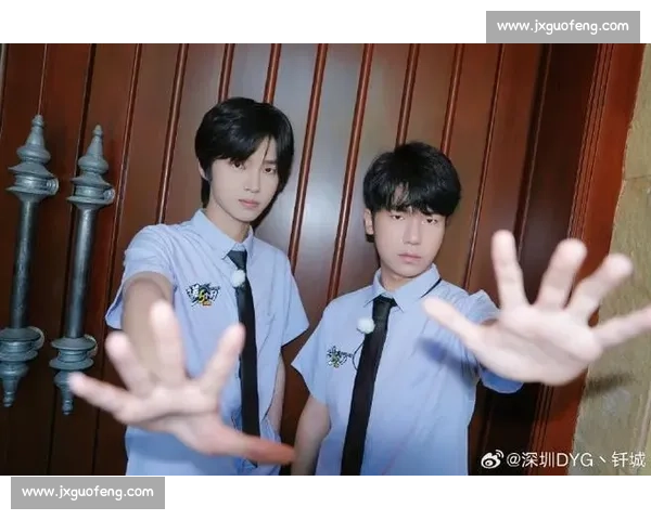 花海钎城:夏决舞台上的星光与羁绊 花海钎城:夏决舞台上的星光与羁绊