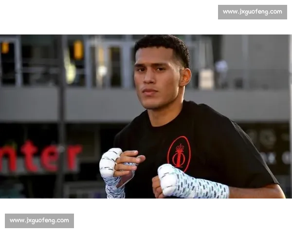 拳台盛宴前:敬贝纳维德斯这杯未竟之酒 拳台盛宴前:敬贝纳维德斯这杯未竟之酒