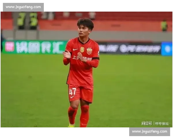 夜游上海恩怨升级！蒯纪闻放话：踢完这场再论出征资格