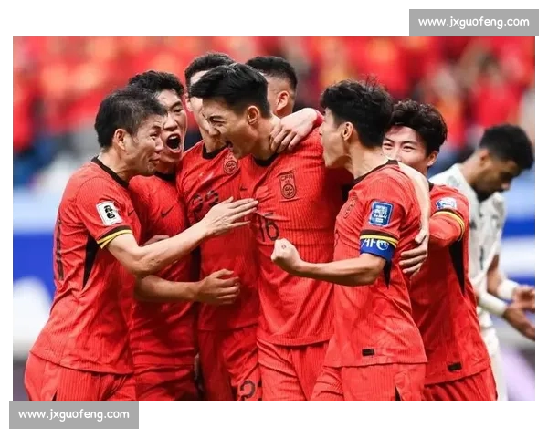 国足东亚杯开启换血新征程！4231 战术革新 + 00 后挑大梁，保级底线暗藏战术试验