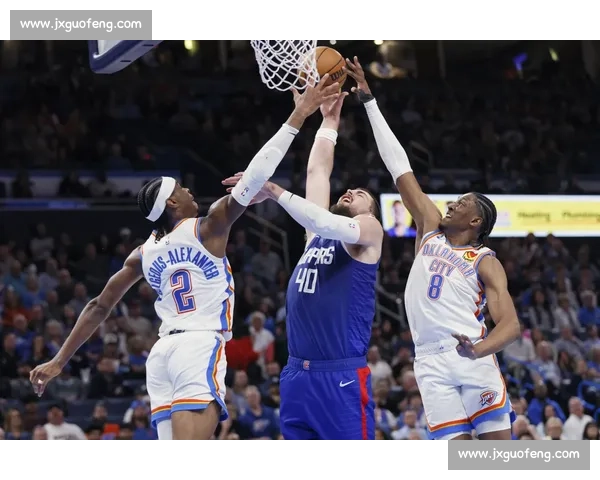 青春对决火力碰撞活塞火箭赛场较量引爆期待新星争锋战术博弈升级